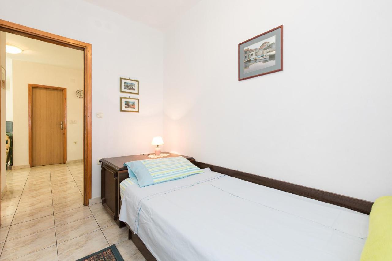 Apartmani Anita Punat Exterior foto