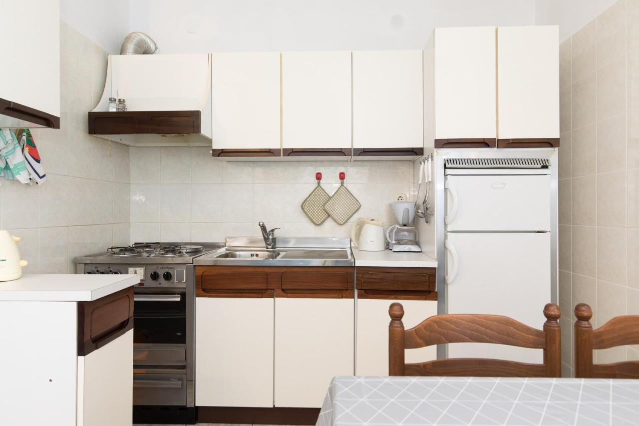 Apartmani Anita Punat Exterior foto